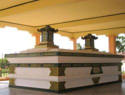Aku Datang dari Rimba, Wahai Sultan