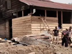 74 Hari Pascabencana, Korban Banjir-Longsor di Pantan Nangka Aceh Tengah Bangun Rumah Darurat dari Swadaya