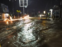 Banjir Simpang Mongal: Warga Lelah, Pemerintah Saling Lempar Kewenangan