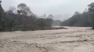 Jembatan Darurat Burlah Ketol Kembali Putus Diterjang Banjir, Akses Empat Desa Lumpuh