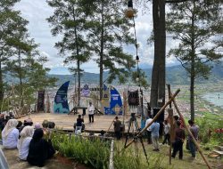 PERCAKAPAN IMAJINER PENYAIR ASIA DAN PUTERI IJO