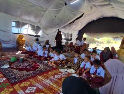 Disambut Sajian Adat di Tenda Darurat, Murid Baru SD Negeri 11 Linge Mulai Sekolah di Tengah Derita Pascabencana