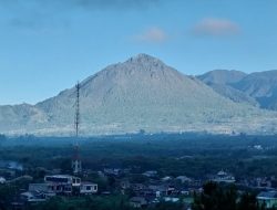 Sudah Tiga Hari Cuaca Dingin Selimuti Simpang Tiga Redelong